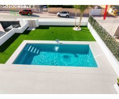 EXCLUSIVA VIVIENDA UNIFAMILIAR EN ROJALES.