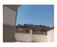 ¡Venta de Dúplex Reformado en el Puerto de Mazarrón, Zona Playa!