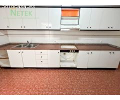 ESPACIOSO PISO EN EL CENTRO DE LOS MONTESINOS