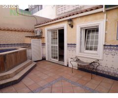 CASA EN EL PUNTAL CON PISCINA