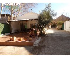 CASA CON PARCELA