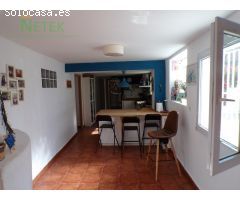CASA CON PARCELA