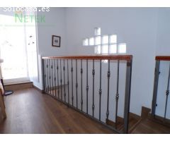CASA CON PARCELA