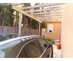 ¡Chalet de Lujo en Altorreal con Vistas al Campo de Golf y Amplias Reformas!