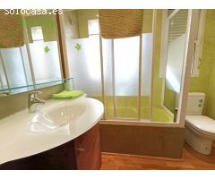 ¡Chalet de Lujo en Altorreal con Vistas al Campo de Golf y Amplias Reformas!