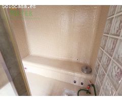 ¡Chalet de Lujo en Altorreal con Vistas al Campo de Golf y Amplias Reformas!