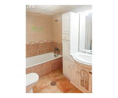 APARTAMENTO JUNTO A LA PINADA DE GUARDAMAR.