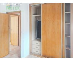 APARTAMENTO JUNTO A LA PINADA DE GUARDAMAR.