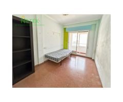 PISO MUY AMPLIO EN EL CENTRO DE LOS MONTESINOS-ALICANTE.
