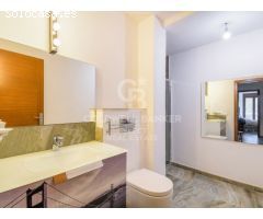 Chalet Exclusivo en Cala Vinyas: Lujo y Confort en un Entorno Idílico