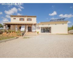Encantadora Finca en Sencelles: Armonía Rural con Toques Modernos