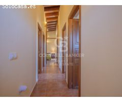 Encantadora Finca en Sencelles: Armonía Rural con Toques Modernos