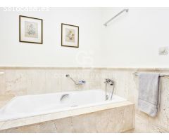 Elegante y lujosa planta baja