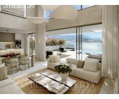 Villas de lujo en venta en el Parque Natural de Marina del este. Primera línea