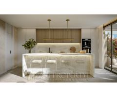 Villas de lujo en venta en el Parque Natural de Marina del este. Primera línea