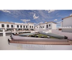 Casa adosada con vistas al mar en venta en Torrox.