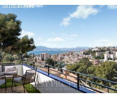 Villa independiente en venta en El Candado, Málaga.