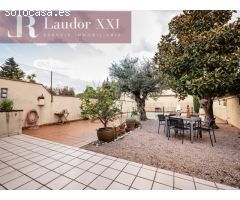 CASA CON PISCINA CENTRO DE SABADELL