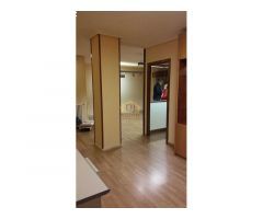 2 Oficinas en venta, en primera planta. Junto a la avenida Portugal.