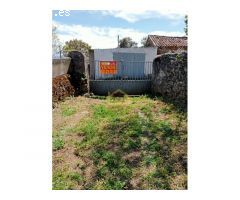 Finca urbana a la venta en Membribe de la Sierra.