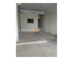 Local de 60m2 con posibilidad de unir local anexo de 100m2 en pleno Paseo de