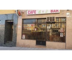 EN VENTA HERMOSO CHALET INDIVIDUAL EN CABRERIZOS. DISPONE DE 350 M2 UTILES