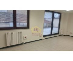 Chalet pareado de 350m2 útiles en san morales. Dispone de 6 dormitorios, 4 baños