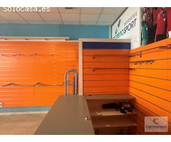 Local comercial en Pº Ntra. Sra. de Sonsoles, 1