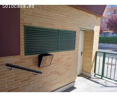 Alquiler de plaza de garaje en Ctra Burgohondo / C/ Mancebo de Arévalo