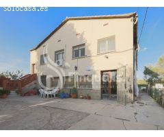 EN EL CENTRO!! NAVE INDUSTRIAL + COMERCIAL + VIVIENDA