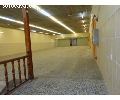 LOCAL-NAVE COMERCIAL