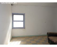 LOCAL-NAVE COMERCIAL