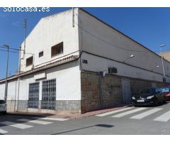 LOCAL-NAVE COMERCIAL