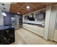 CHALET EN CAMPILLO DE ARRIBA