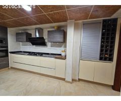 CHALET EN CAMPILLO DE ARRIBA