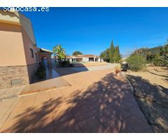CHALET EN CAMPILLO DE ARRIBA
