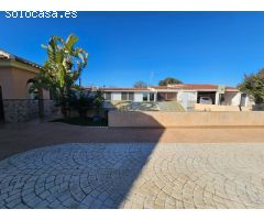 CHALET EN CAMPILLO DE ARRIBA