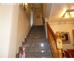 MAGNIFICA VIVIENDA UNIFAMILIAR-BUHARDILLA y LOCAL ´(PISO UNICO)