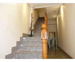 MAGNIFICA VIVIENDA UNIFAMILIAR-BUHARDILLA y LOCAL ´(PISO UNICO)