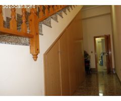 MAGNIFICA VIVIENDA UNIFAMILIAR-BUHARDILLA y LOCAL ´(PISO UNICO)