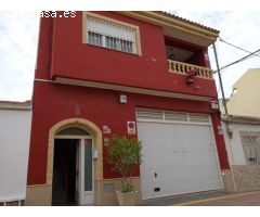 MAGNIFICA VIVIENDA UNIFAMILIAR-BUHARDILLA y LOCAL ´(PISO UNICO)