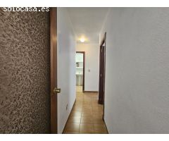 ¡Oportunidad Única en Playa Honda! Espectacular Cuarta Planta con Vistas al Mar