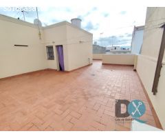 Casa planta baja con cochera, zona la Gordilla