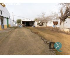 Finca en Venta en Carmona - Oportunidad Única