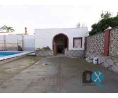 Venta en exclusiva Chalet independiente en barriada de San Sebastian, Utrera.