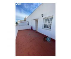 ¡Magnifica casa en perfecto estado! Centro Utrera.