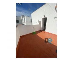 ¡Magnifica casa en perfecto estado! Centro Utrera.