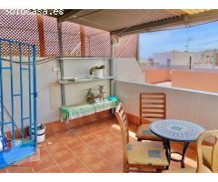 Ático Esquinero con Terraza - , Listo para Entrar a vivir
