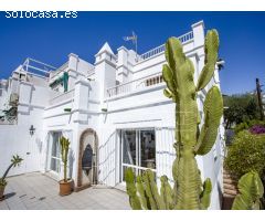 Espectacular Villa en Zona Alta de Nerja: Elegancia y Lujo a Tu Alcance