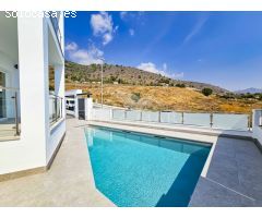 Vive el Lujo Mediterráneo: Casa de Ensueño a 5 Minutos del Centro de Nerja